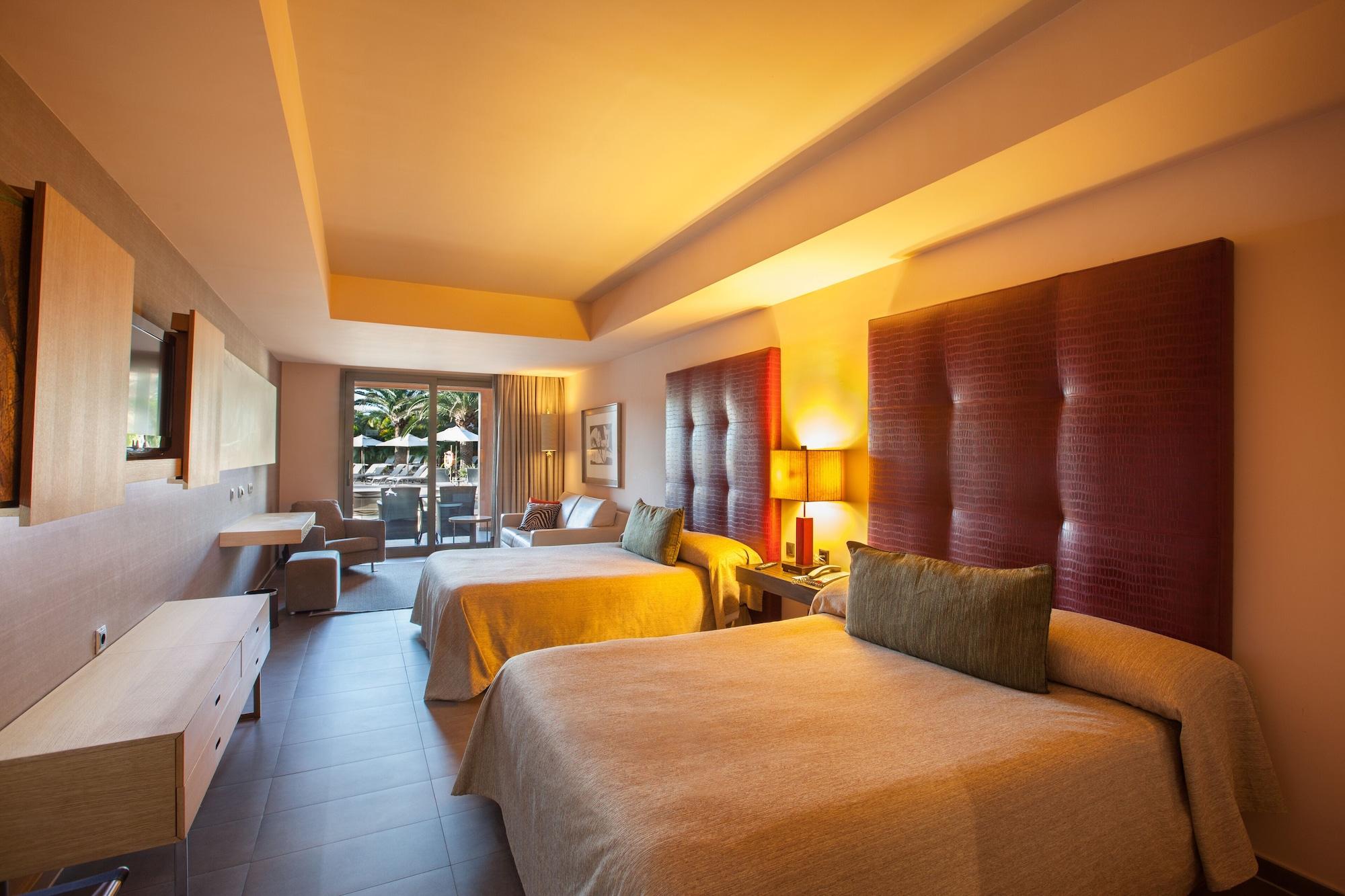 Lopesan Baobab Resort Meloneras Esterno foto A room at the hotel